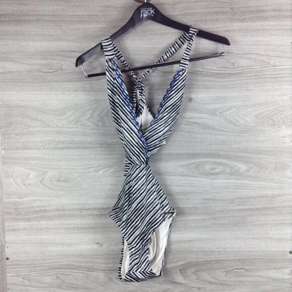 Saha Swimwear Gracia One Piece size S - Picture 4 of 6